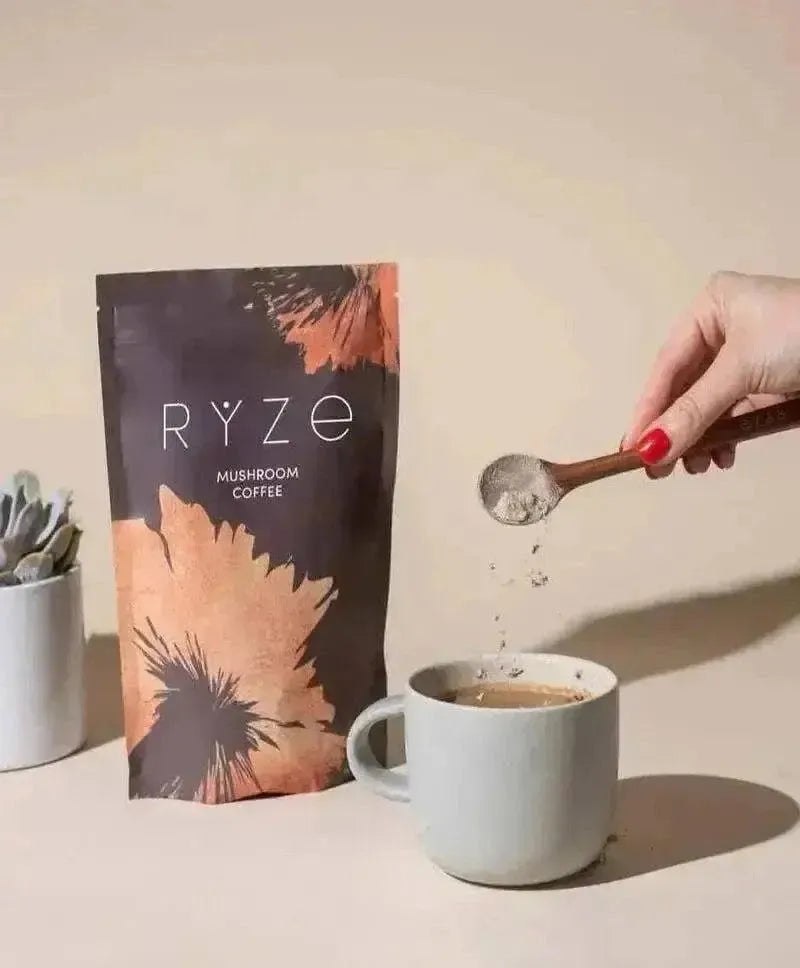 RYZE SUPERFOODS Mushroom Medium Roast Coffee USDA Organic with 6 Adaptogenic Mushrooms, USA Grown Instant Coffee for Better Energy, Focus Digestion Immunity with Lions Mane & Turkey Tail 30 Servings